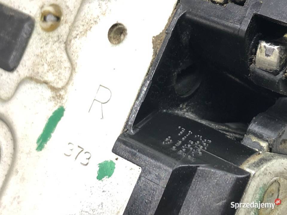 ZAMEK DRZWI PRAWY PRZÓD NISSAN JUKE F15 podkarpackie