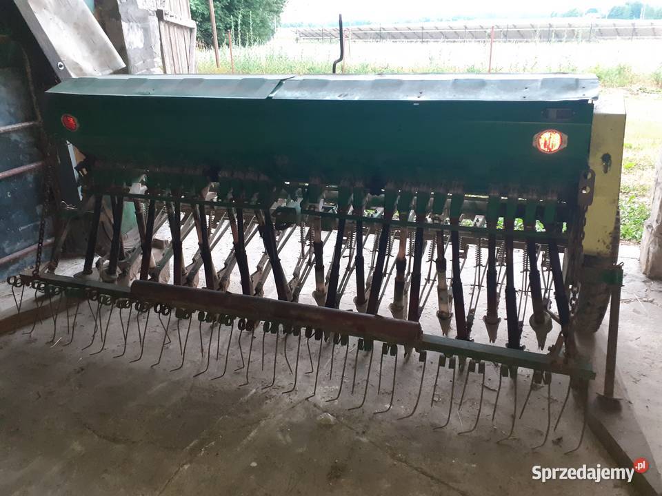 Sprzedam siewnik poznaniak 27m Lniano sprzedam
