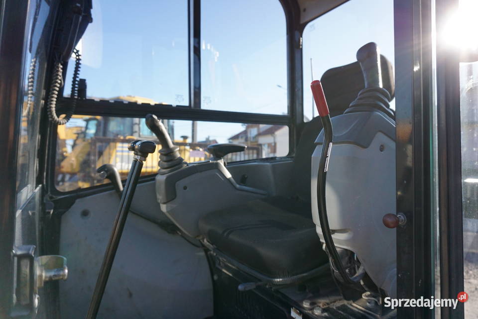 Minikoparka CAT 3027 D 2013 Jeziorko