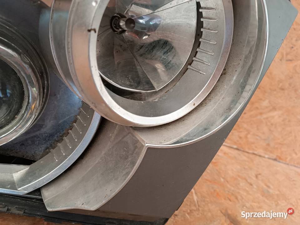 LAMPA REFLEKTOR XENON LEWY PRZÓD EU LAND ROVER wielkopolskie Nowy Tomyśl