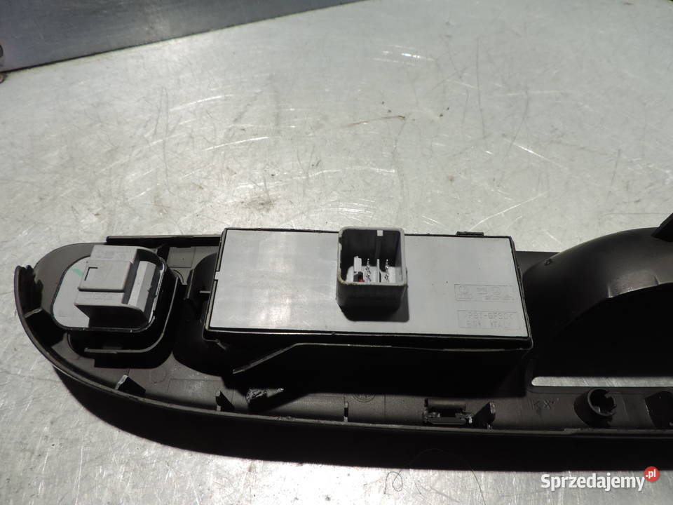 PANEL PRZEŁACZNIKI SZYB LEWY PRZÓD VW PASSAT B6