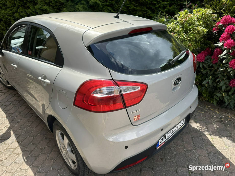 Kia Rio Polski salon 2 kpl opon nowych centralny zamek Wejherowo