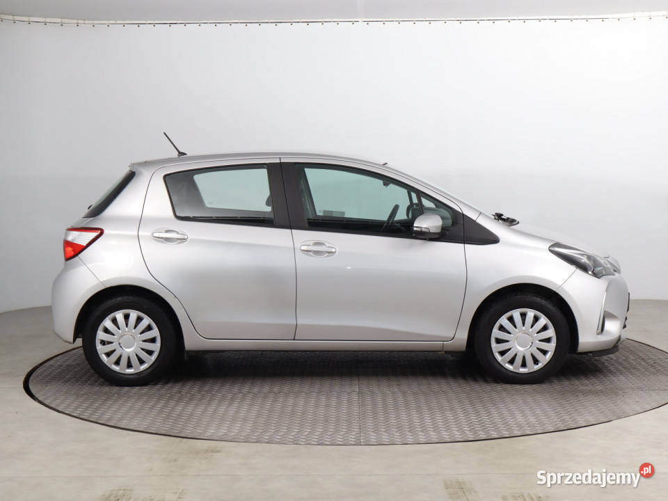 Toyota Yaris 15 Dual VVTi Bielany Wrocławskie