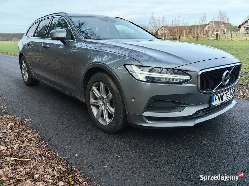 Volvo V90 Volvo V90 D3 Momentum Kombi Full LED Siedlisko