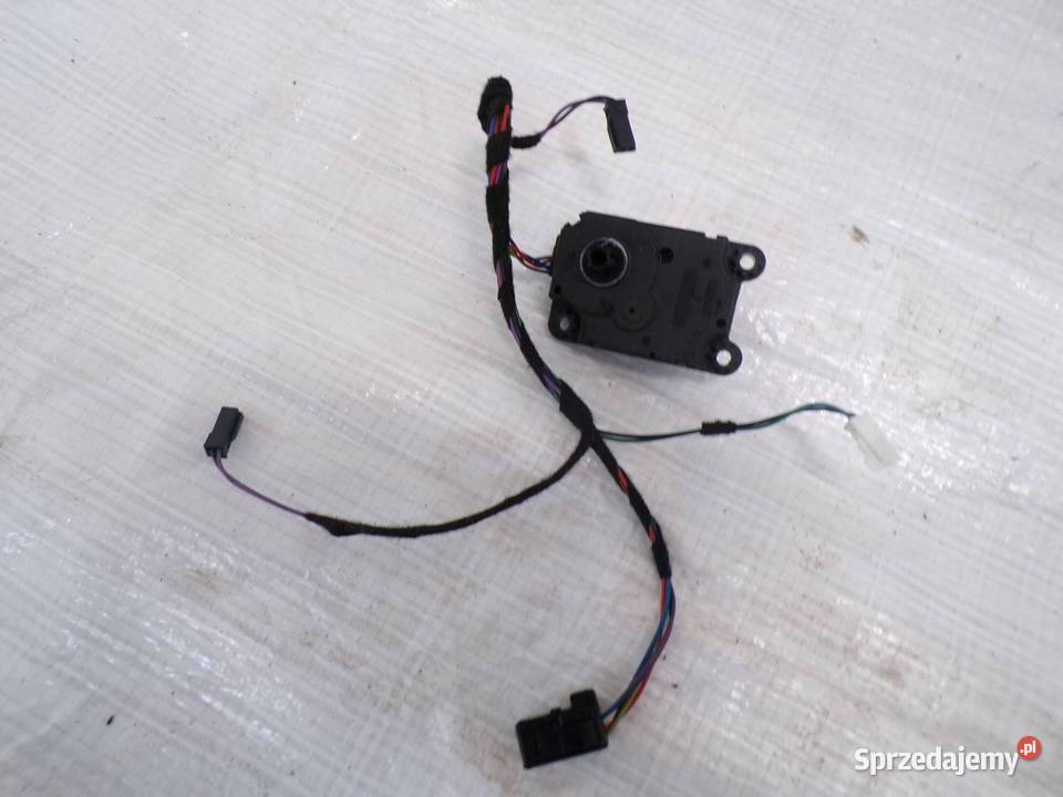 Silniczek nagrzewnicy DA646001 Opel Astra K V