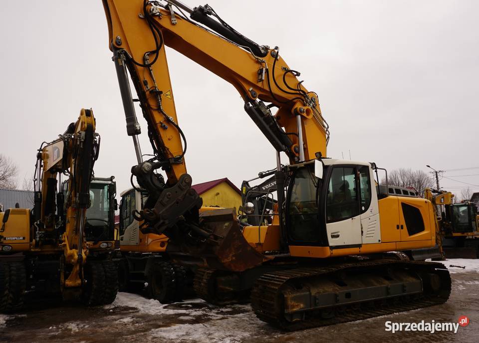 Koparka gąsienicowa Liebherr R 936 2016 nie świętokrzyskie Jeziorko sprzedam