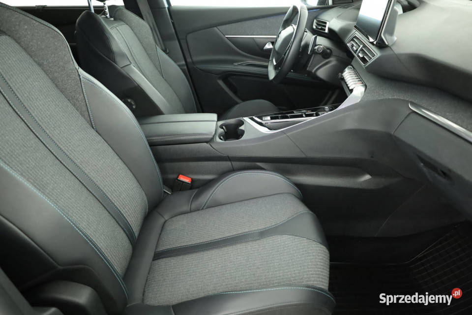 Peugeot 5008 15 BlueHDi Piaseczno