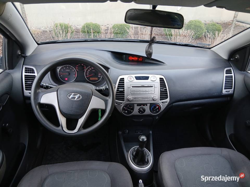 HYUNDAI i20 12 2010r Polski Salon Przebieg 143 CD Gliwice