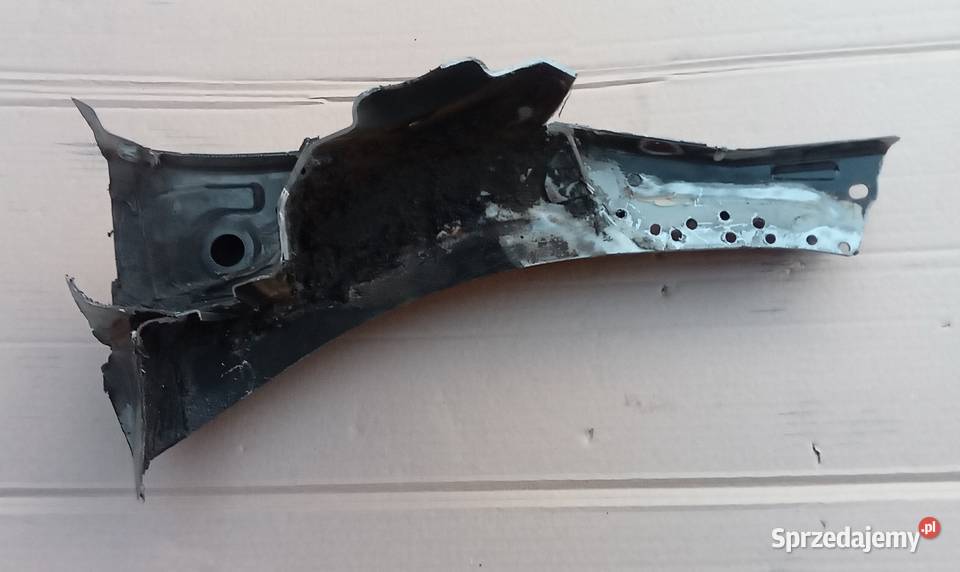 Skoda Karoq fartuch lewy przód Przeźmierowo