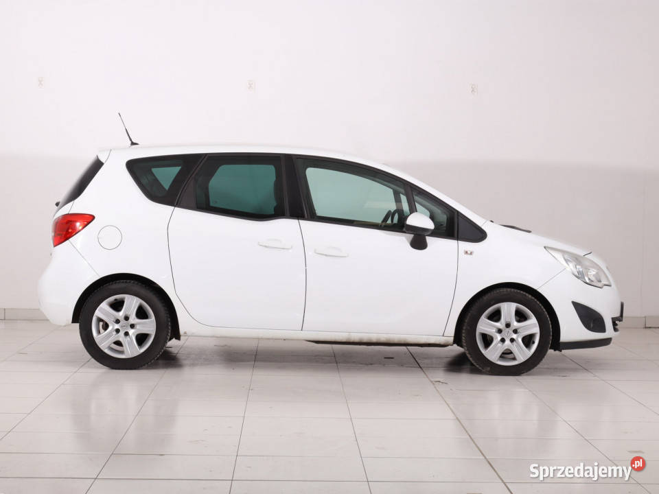 Opel Meriva 14 i wielofunkcyjna kierownica Piaseczno
