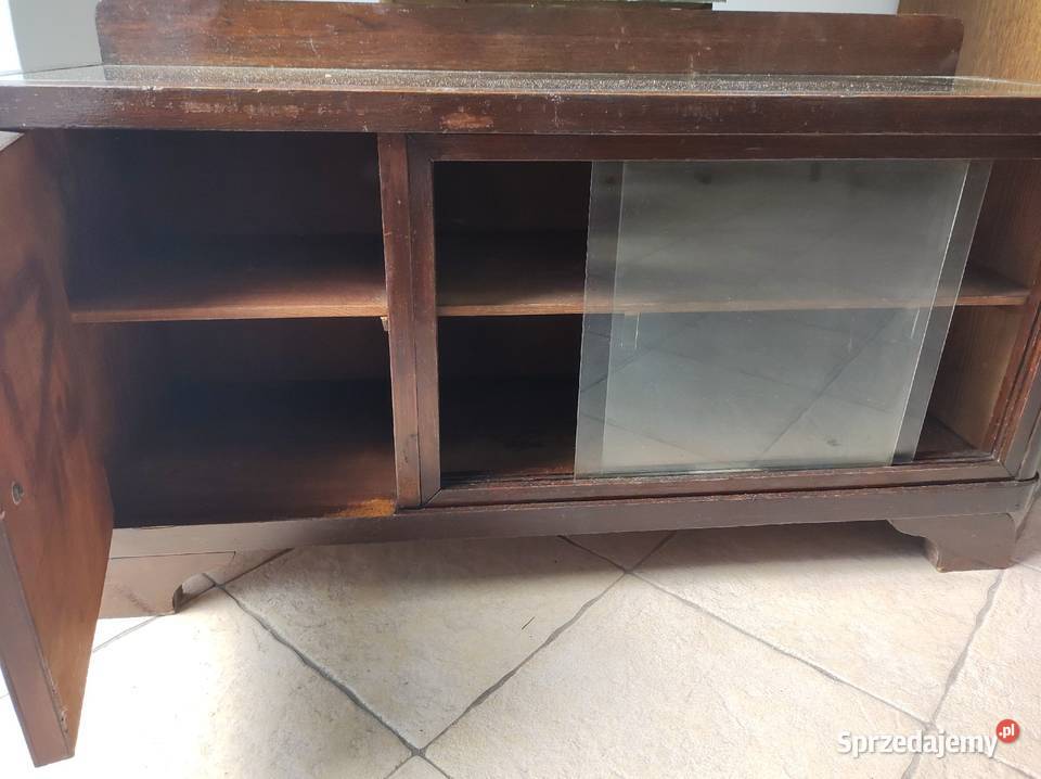 Toaletka lata 5060 Szafy, regały, półki