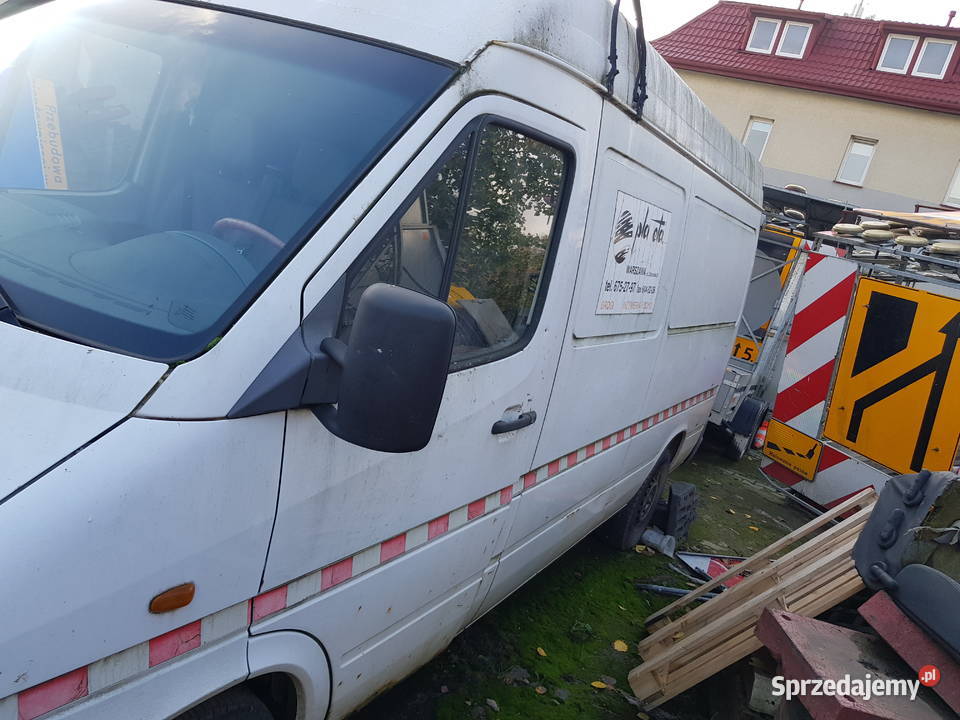 Syndyk sprzeda MERCEDES BENZ 208DD 35C WA 29394 mazowieckie Warszawa
