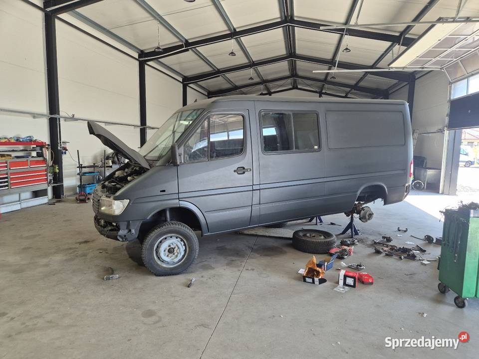 Mercedes Sprinter 312D 4x4 H1L2 122KM