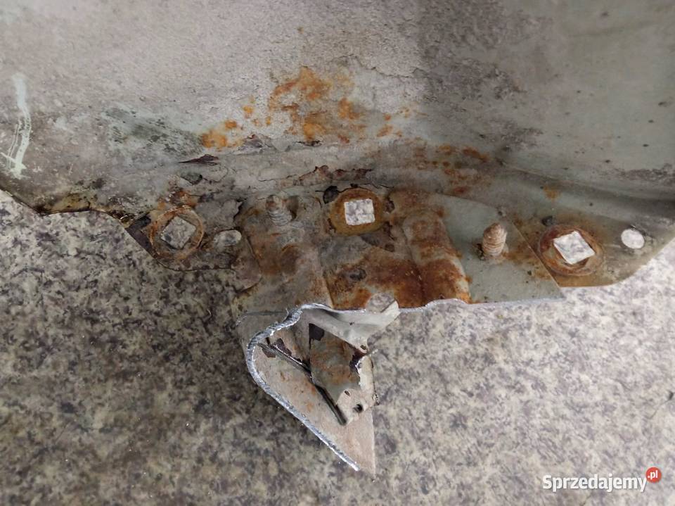 BŁOTNIK LEWY PRZÓD 49 Ford Fiesta Mk7 20082016 świętokrzyskie