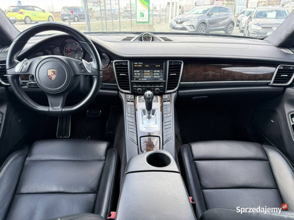 Porsche Panamera 48 V8 Turbo 520 Executive gniazdo AUX dolnośląskie Wojkowice