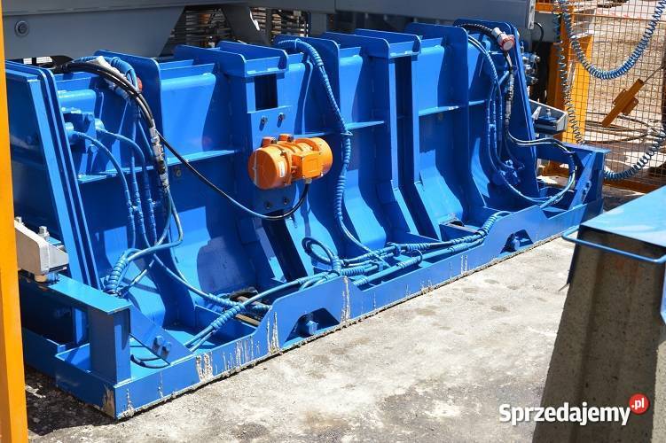FORMY BARIERA DROGOWACGM VIBROCAST EXPOMAT ROAD Warka