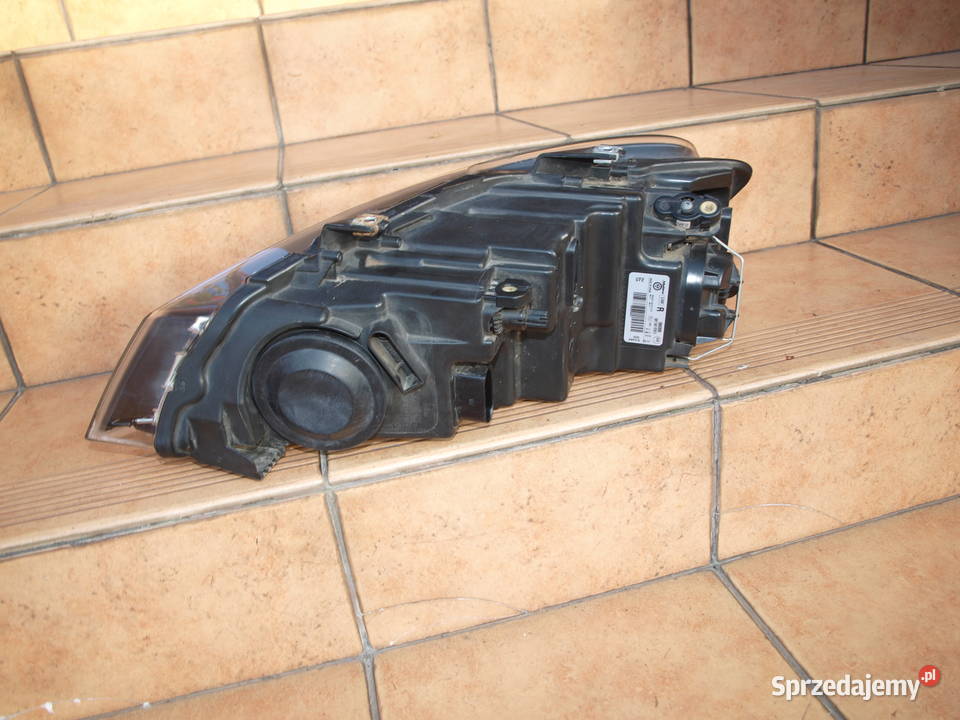VW Polo lampa prawa przód 2009 2014r europa Części samochodowe wielkopolskie Kalisz