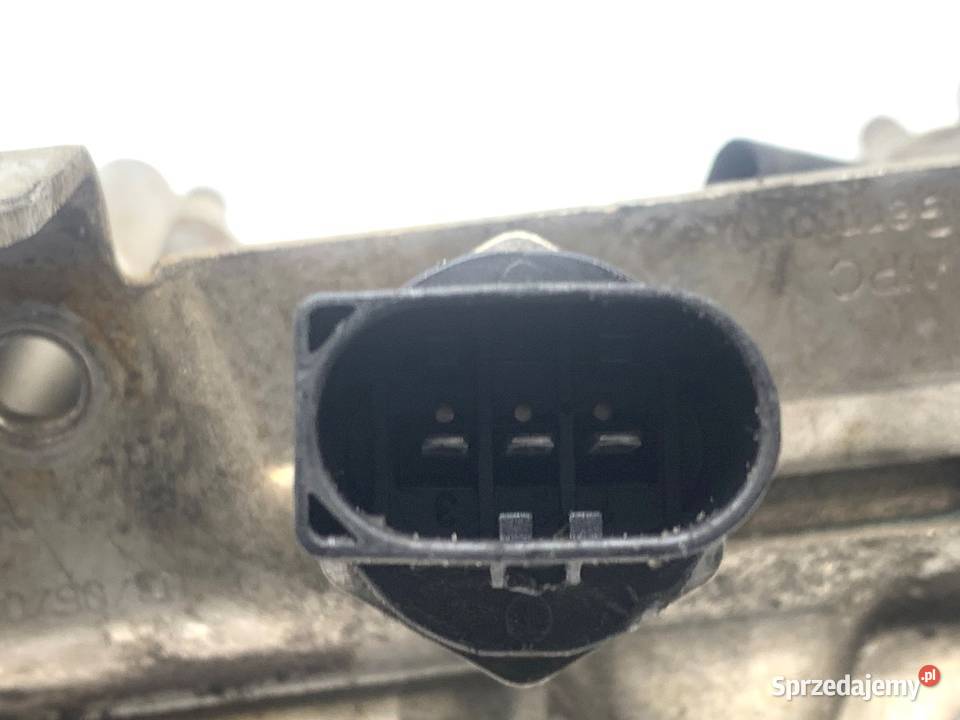 LISTWA WTRYSKOWA Z WTRYSKAMI AUDI A4 B8