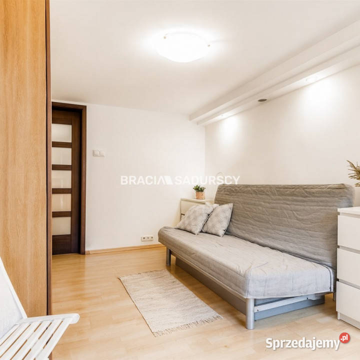 sprzedaży mieszkania Kraków Moniuszki 14673m2