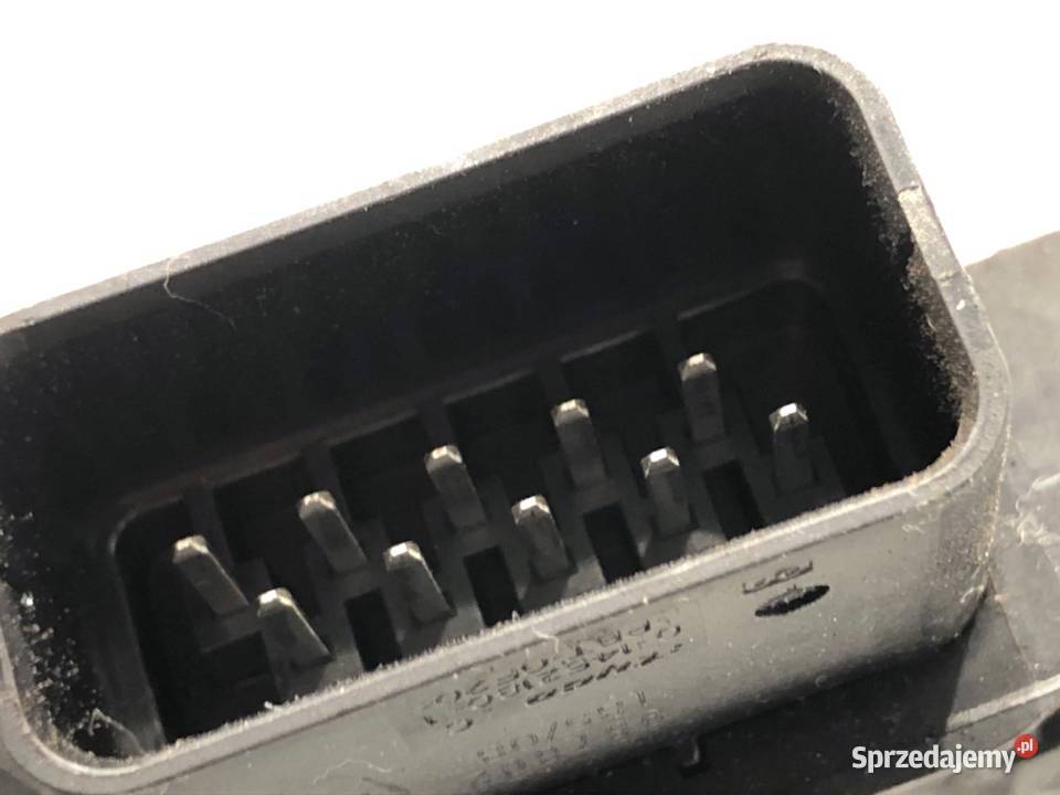 ZAMEK DRZWI LEWY PRZÓD VOLVO V70 III Kombi