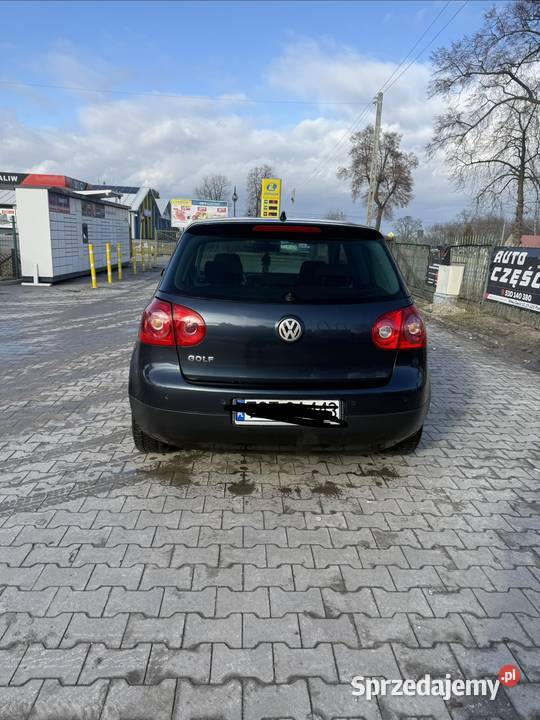 Sprzedam golfa 14 mpi Pawłów