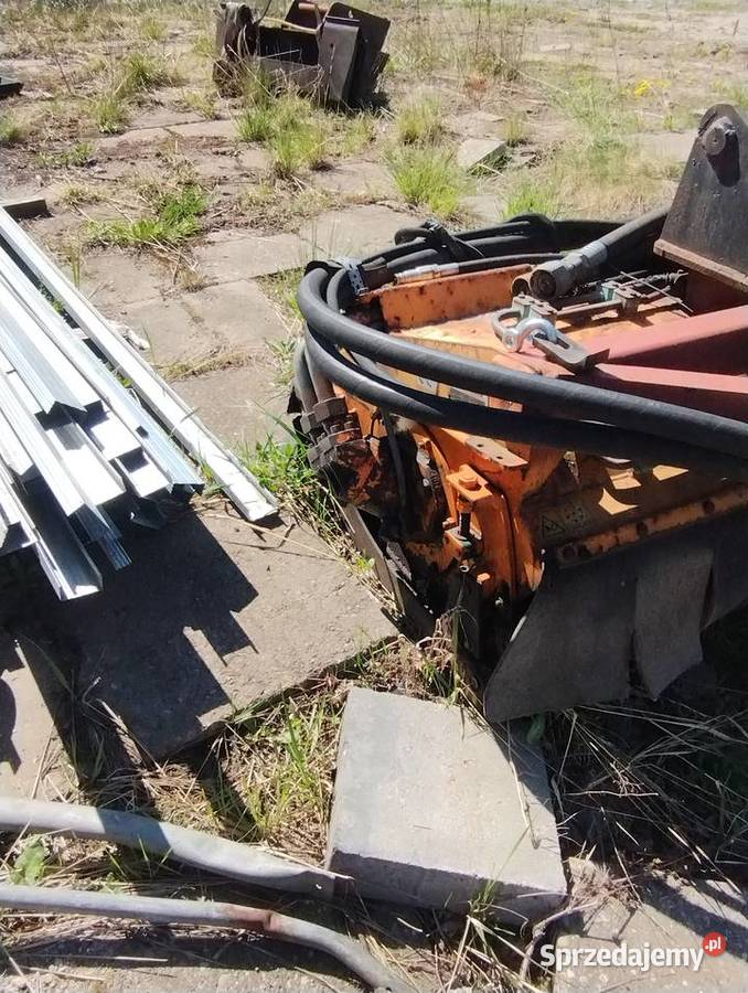 Głowica kosząca do koparki