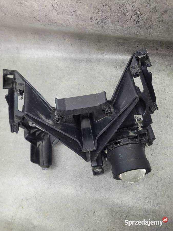 BMW S 1000 R S1000R K47 LAMPA PRZEDNIA STELAŻ Nowy Tomyśl