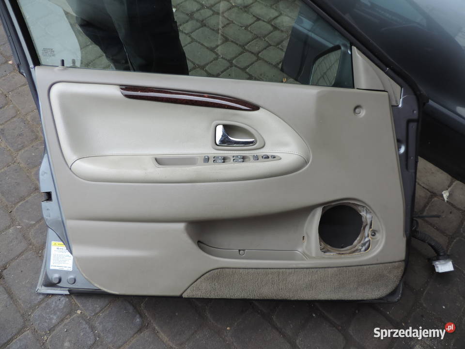 VOLVO V40 I FL DRZWI LEWY PRZÓD 34722 Nowy Sącz