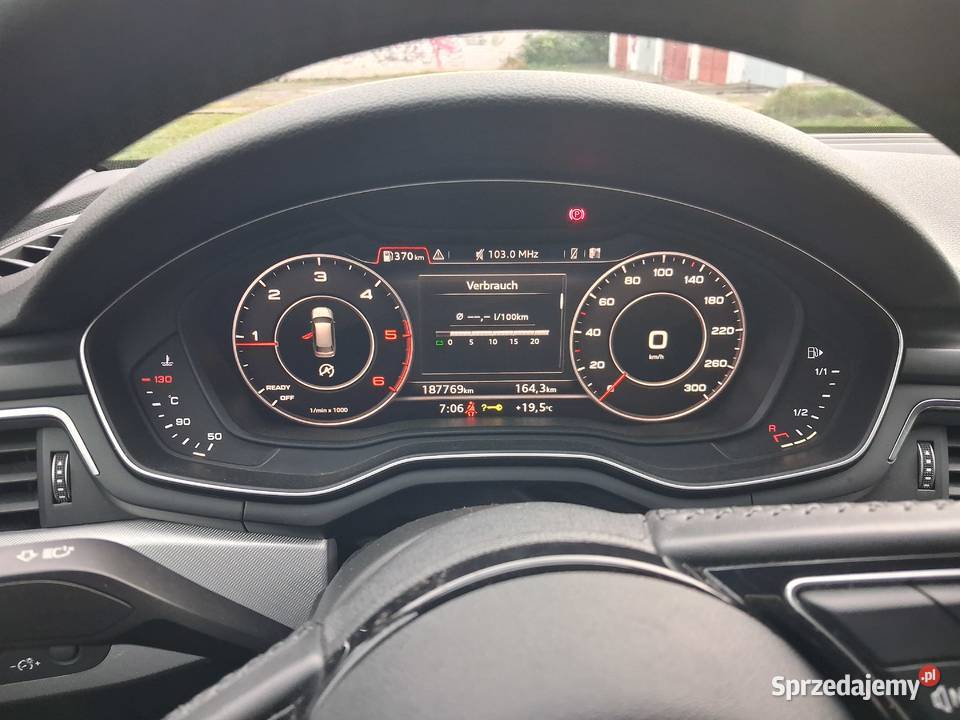 AUDI A4 Avant bezwypadkowy wirtualny kokpit navi 187700km Miechów