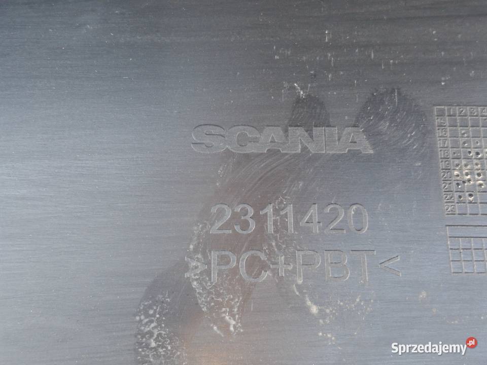 SCANIA R S POSZYCIE ZDERZAK ŚRODKOWY NISKI Bieleń