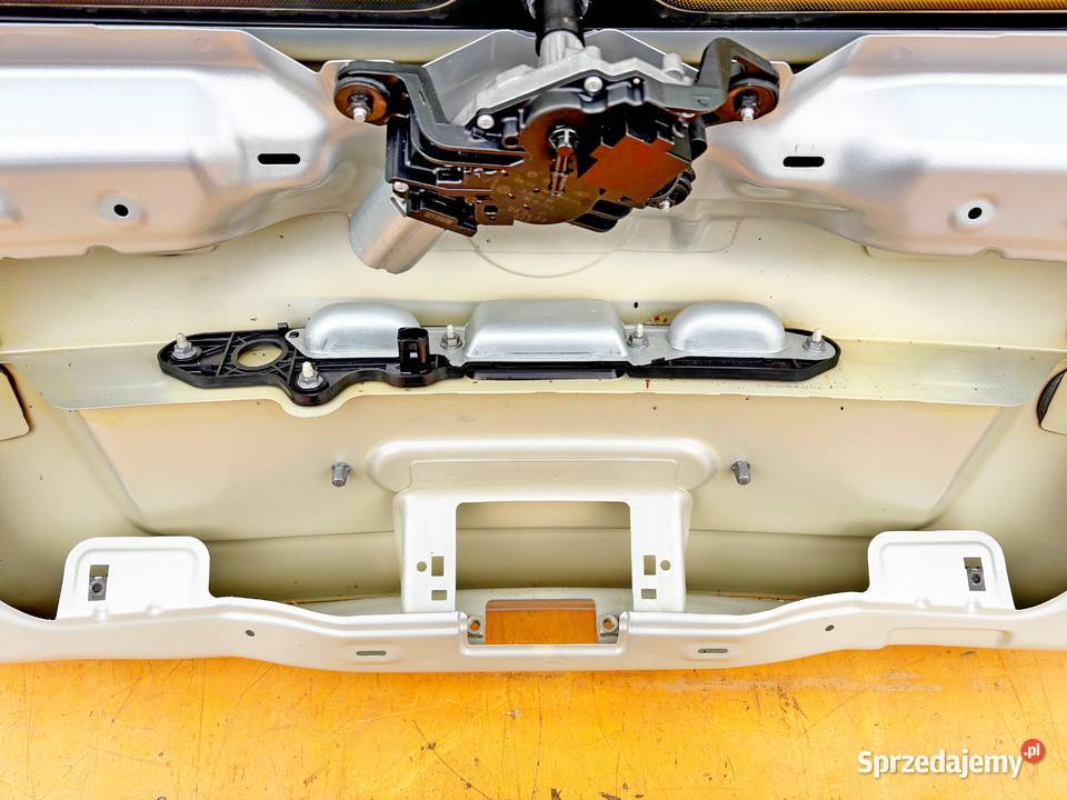 VW GOLF PLUS KLAPA TYŁ KOLOR LA7W
