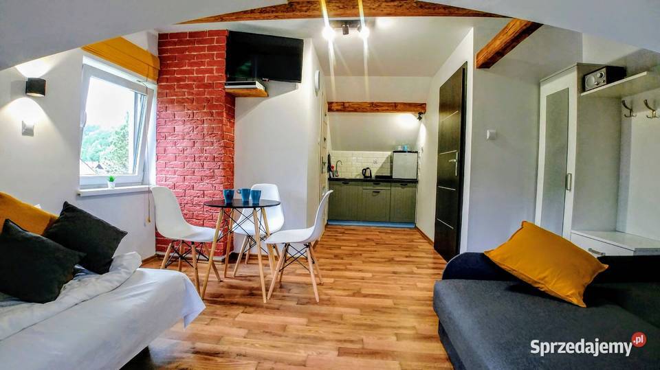 Apartamenty i Pokoje Przystani Sromowce Niżne