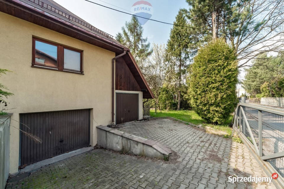 Solidny dom z potencjałemCzechowiceDziedzice Liczba pokoi 6