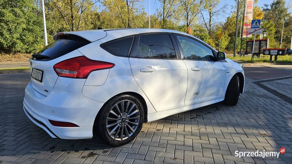 Ford Focus MK3 STLine 15 EB 150 polski salon elektryczne szyby sprzedam