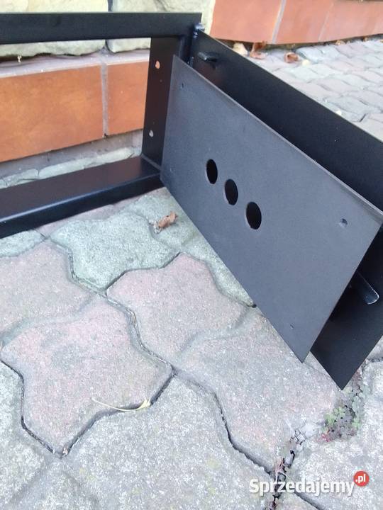 Komplet Drzwiczek do wędzarni ogrodowej sprzedam