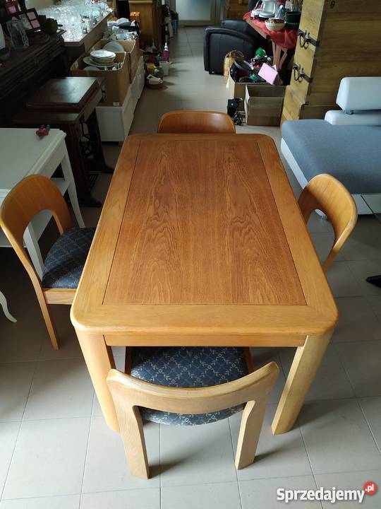 Stół z 4 krzesłami dąb