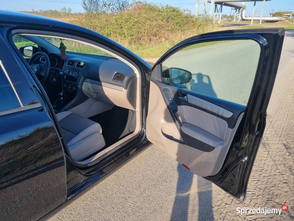 Volkswagen Golf VI 14 benzyna 2010 153 dolnośląskie Wrocław