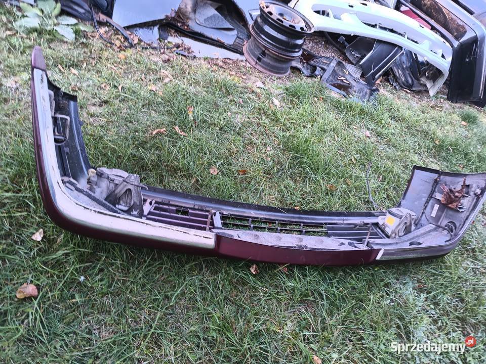 Zderzak przedni Mercedes W210 e klasa ładny Wołoskowola