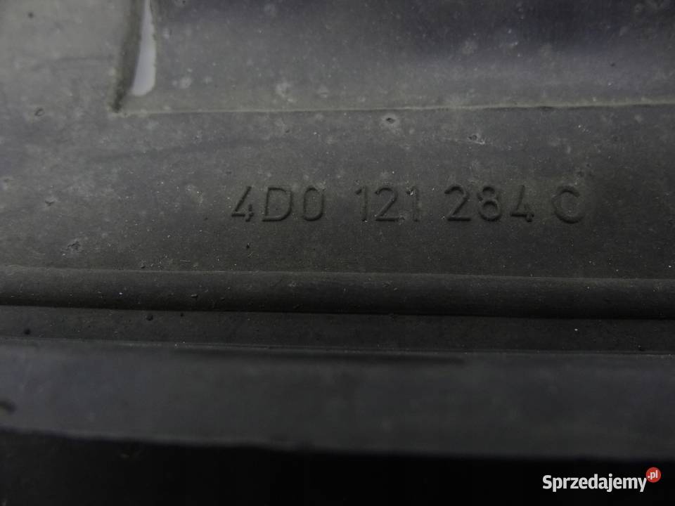 AUDI A8 D2 KIEROWNICA POWIETRZA PRAWA 4D0121284C