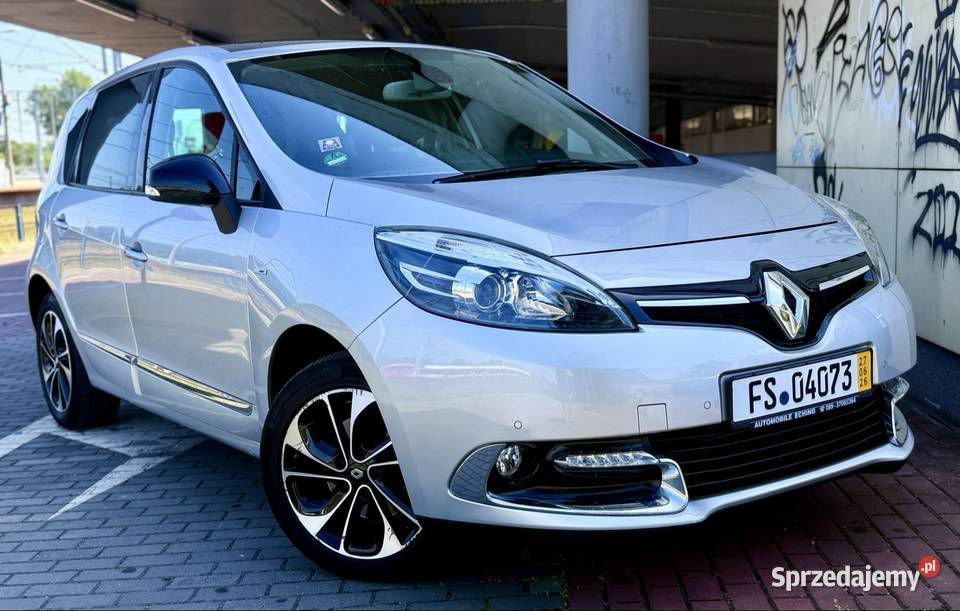 Renault Scenic 12 TCe 115 Bose 2015 Import benzyna Scenic Legionowo