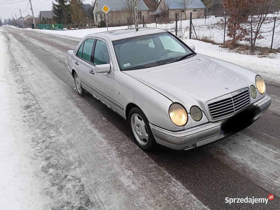 Mercedes okular E300 425km Łuków