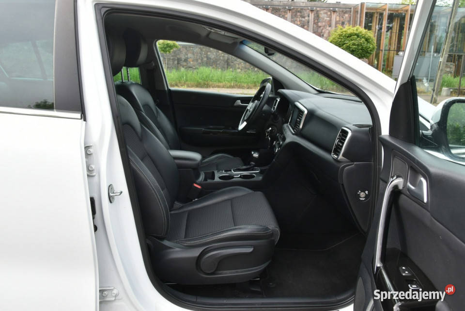 Kia Sportage 16CRDi 136 Automat 2019r FullLED światła przeciwmgielne Kampinos