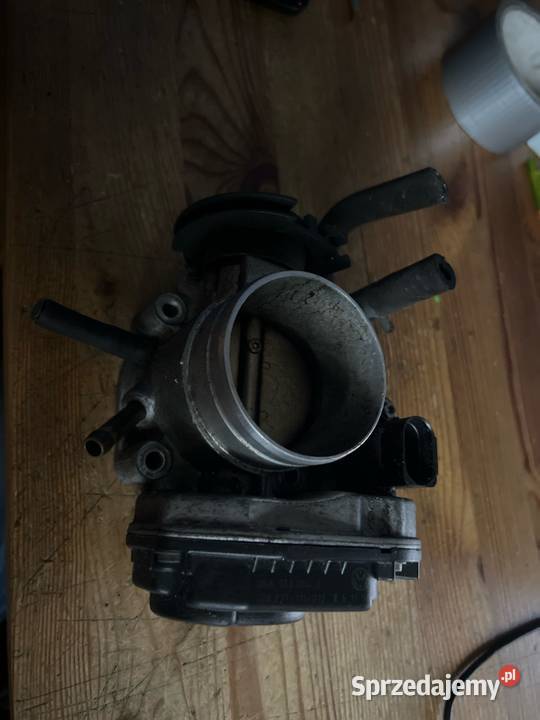 Przepustnica vw seat skoda 06a133064j