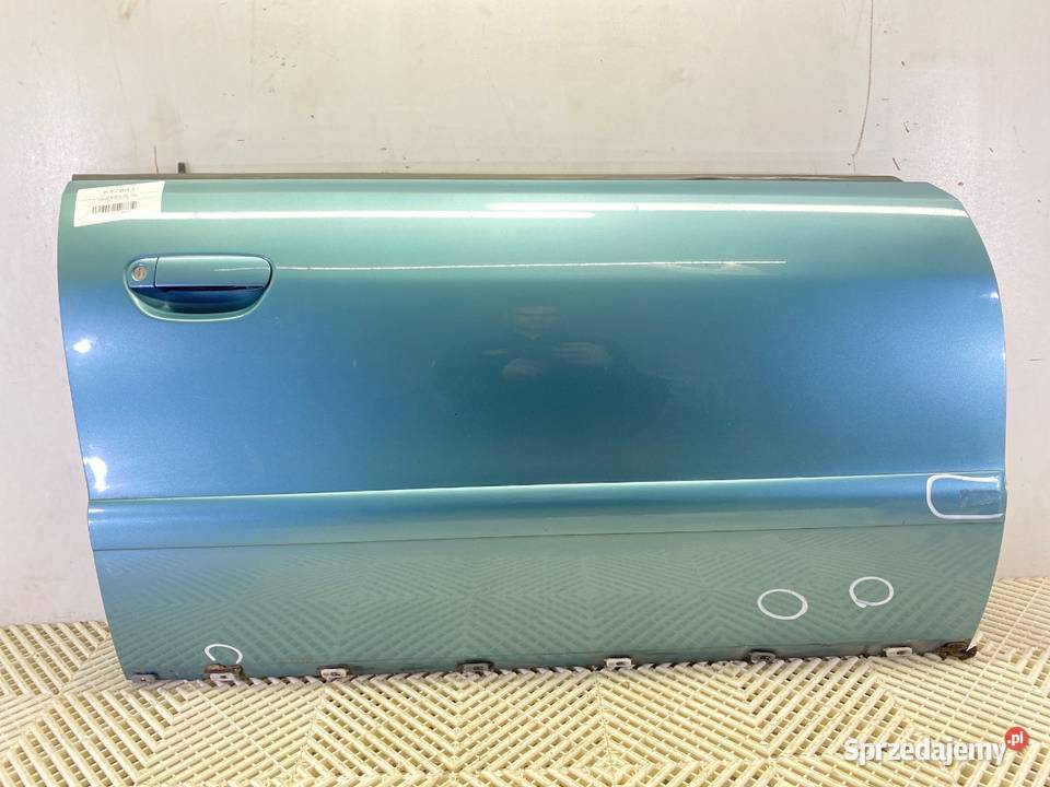 DRZWI PRAWY PRZÓD AUDI A4 B5 SedanLimuzyna 9401 osobowe Drzwi sprzedam