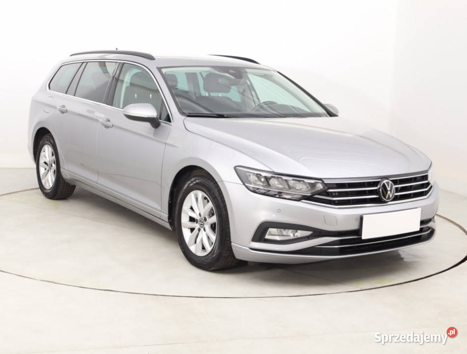 VW Passat 20 TDI światła LED Passat Volkswagen Bielany Wrocławskie