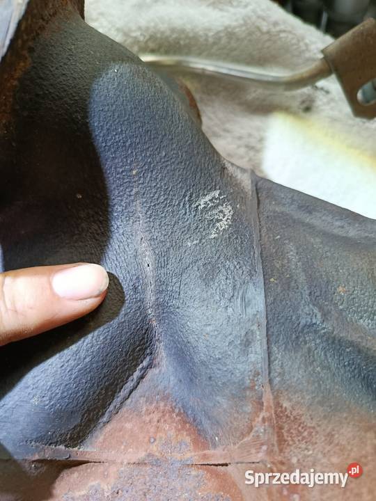 KOLEKTOR WYDECHOWY 048129591E AUDI 80 B4 20 B Suwałki sprzedam