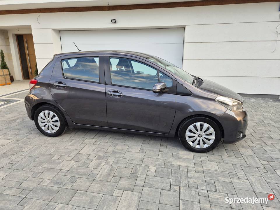 Toyota Yaris Prywatnie Salon Polska Bezwypadk Warszawa