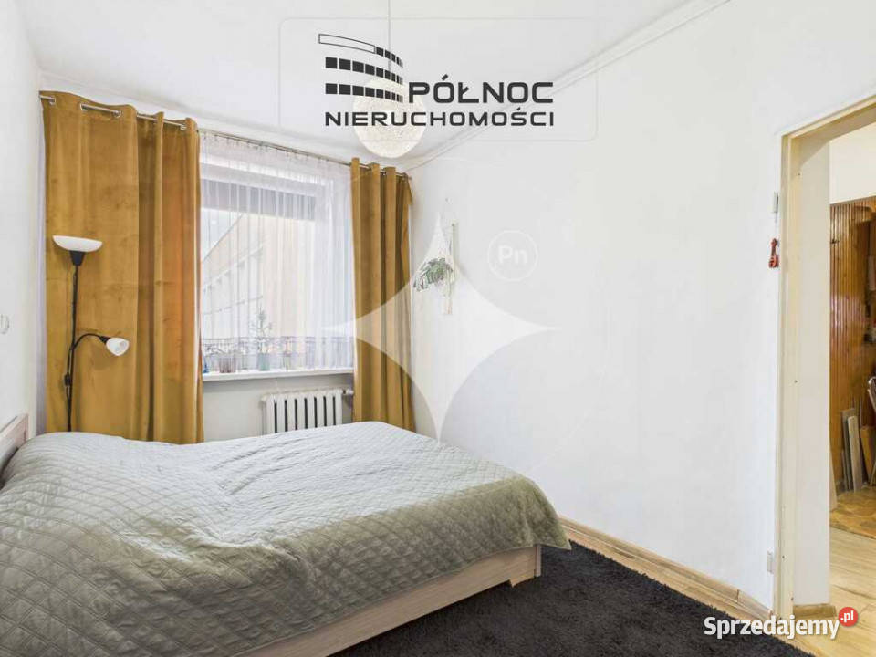 CENTRUM Ełku Kościuszki 8 III piętro 3 pokoje Ełk