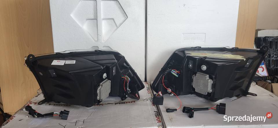 DODGE RAM 20092018 REFLEKTOR LAMPA LED VLAND DRL Mojusz