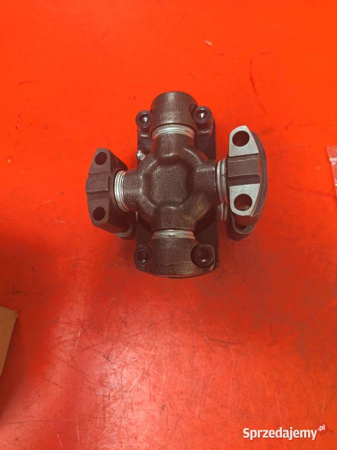 PRZEGUB CARDANA KPL MASSEY FERGUSON 5744000000 Sulechów